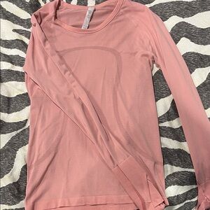 Lululemon Athletica Soft Pink Long Sleeve Top